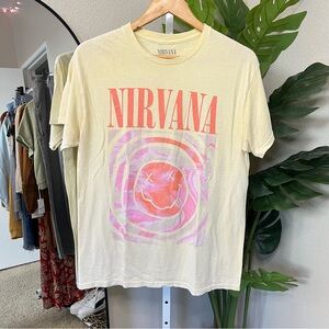 💛 Nirvana Smiley Spiral Graphic Tee | Cream Yellow Vintage Wash Band Tee Sz M